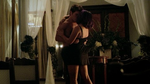 Gregg Sulkin in Marvel's Runaways (2017-2018) Shirtless Straight 77651