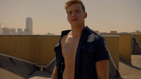 Oliver Stark in 9-1-1 (2017-2022) Shirtless 77745
