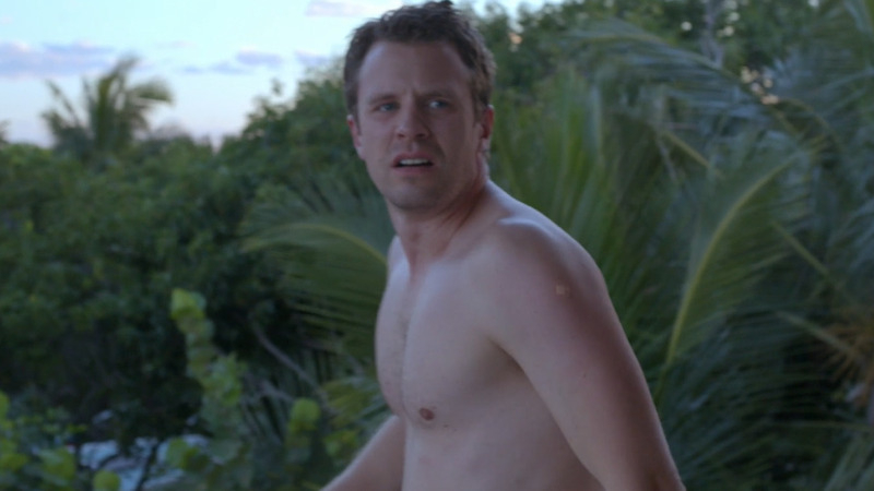 Sexiest Luke Mably Scene in Isolation. Shirtless. 78217