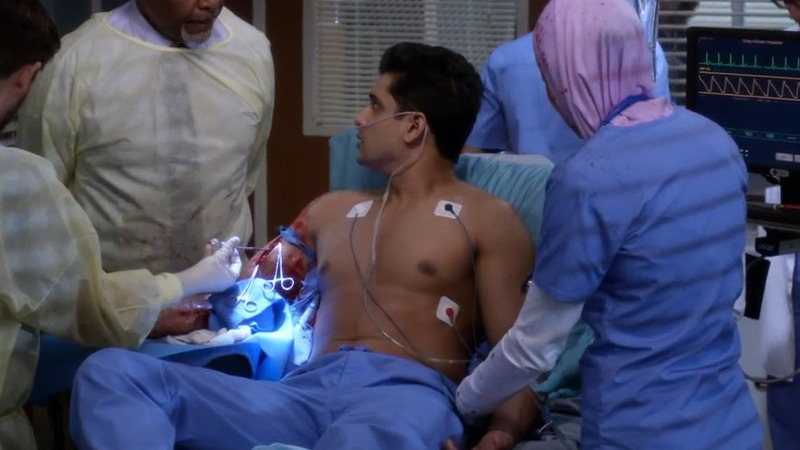 Hottest Rushi Kota Scene in Grey's Anatomy. Shirtless. 81422