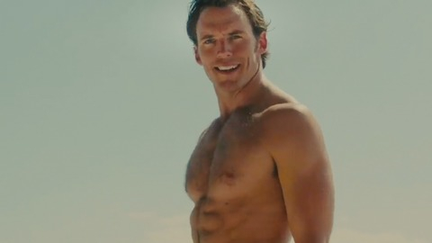 Sam Claflin in Me Before You (2016) Shirtless 79384