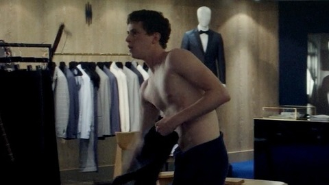Nocturama's Sexiest Scenes with Finnegan Oldfield. Sexy, Shirtless. 79674