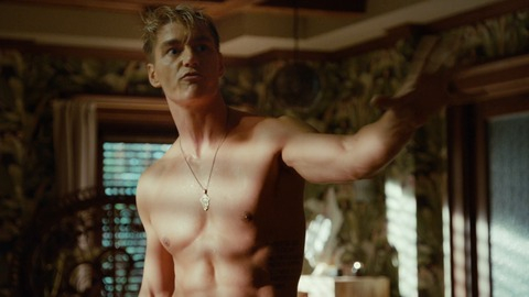 Alex Sparrow in UnREAL (2015-2019) Shirtless 83710