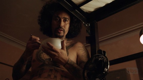 Gino Vento in The Last O.G. (2018-2020) Shirtless 80944