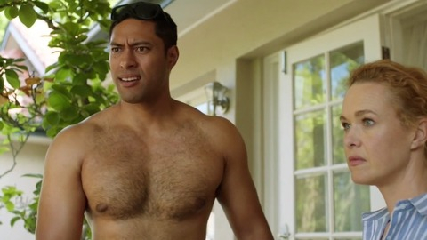Uli Latukefu in Sando (2018) Shirtless 81629
