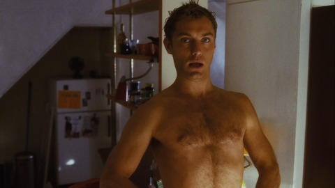 Jude Law in Alfie (2004) Shirtless 81058