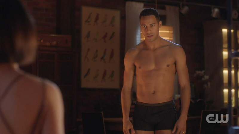 Sexiest Scenes of Wes from Life Sentence. Sexy, Shirtless, Underwear. 82205