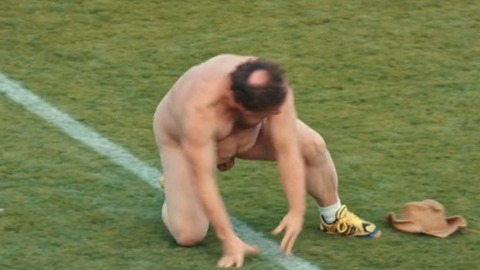 Roberto Martinez Martinez in Streaker (2017) Balls Penis Shirtless 81928