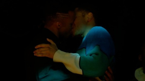 Hottest Dyllón Burnside Scene in Pose. Gay, kissing, sfw. 82826