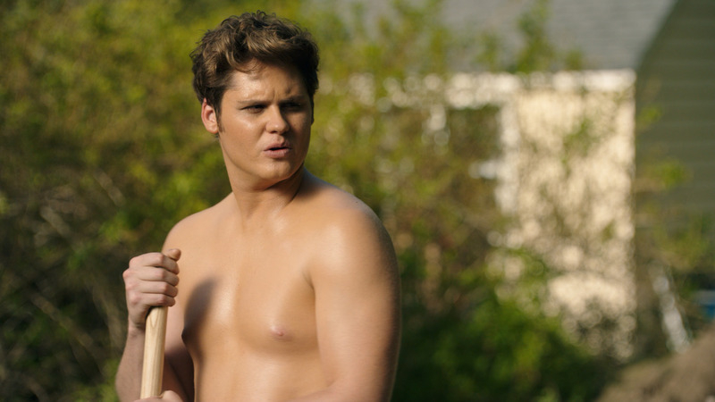 Sexiest Scenes of Larry from Father of the Year. Shirtless. 83915