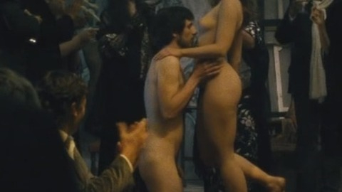 Luc Spada Naked as Männliches Model. Penis, Shirtless, female nudity, group watching. 84603