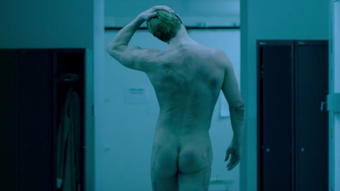 Rupert Penry-Jones Naked in Stan Lee's Lucky Man. Butt, Shirtless, back towards camera, hallway. 85381