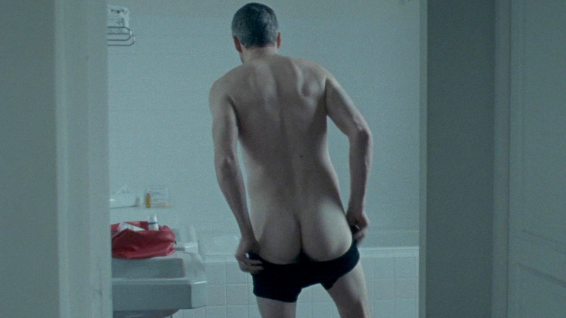 Guillaume Canet Naked as Alain. Butt, Underwear, balls, bathroom. 109965