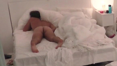 Joshua Ritchie Nude as Himself. Butt, barefoot, blonde. 91406