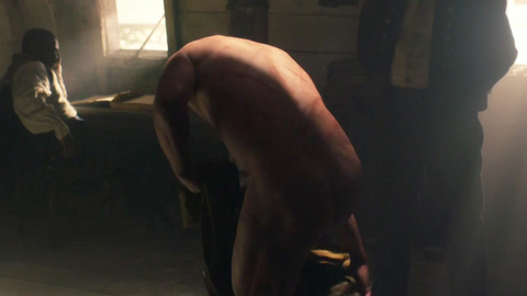 Dominic West Nude as Jean Valjean. Butt, dark room, scars on back. 93464