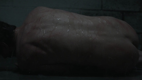 Jeremy from Luther Naked. Butt, Shirtless, back towards camera, dripping. 93617