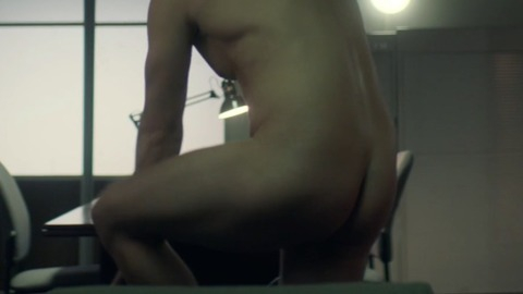 Andrew Knott Nude as Nick Marlow. Butt, brown hair, foreign. 94274