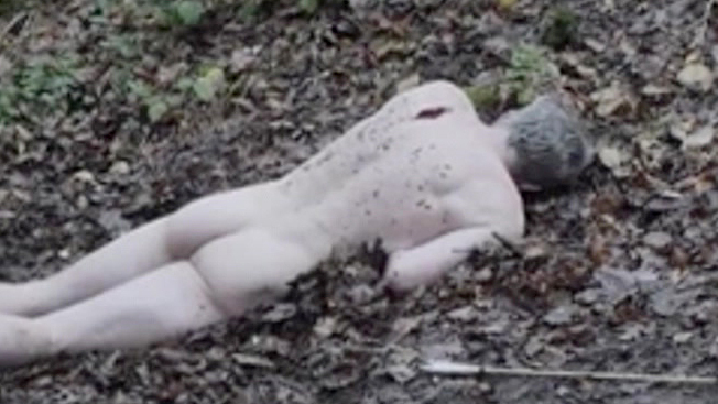 James Groom Naked as Guy of Gisborne. Butt, barefoot, butt up. 101835