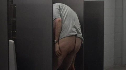 Richard Kind Naked as Gus Barton. Butt, bathroom, bottomless. 102561