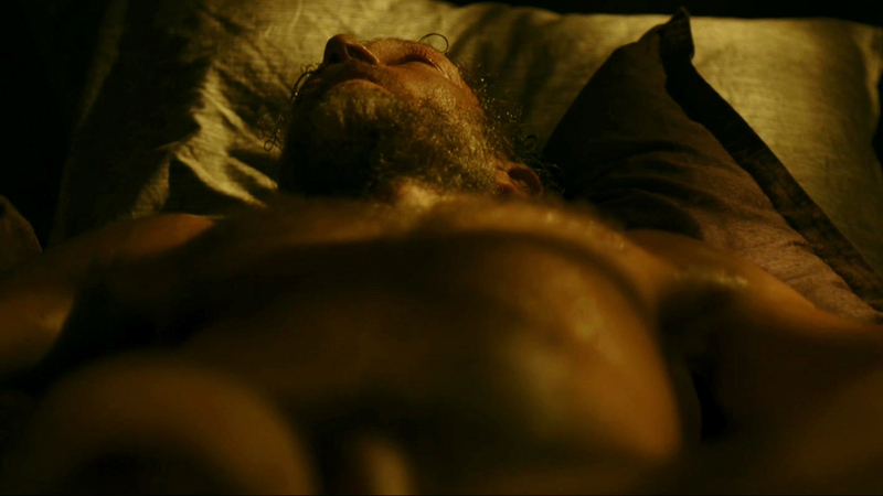 Vincent Cassel Naked as François. Penis, Shirtless. 104841