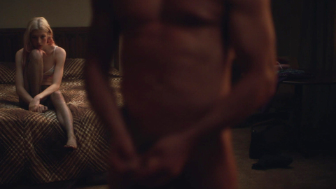 Nudes of Cal Jacobs from Euphoria. Penis, Prosthetic, Shirtless, abs, blurry. 106992