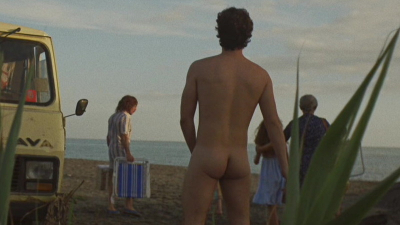 Nudes of El Chino from Drug Squad: Costa del Sol. Butt, beach, nude. 116946