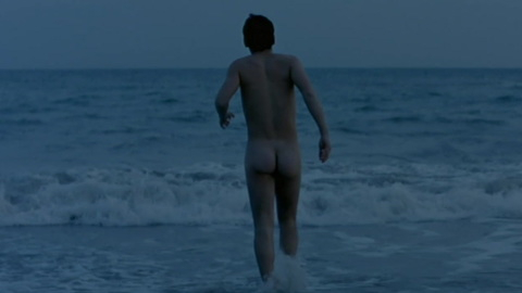 Nudes of Miquel from The Tit and the Moon. Butt, beach, nude. 117690