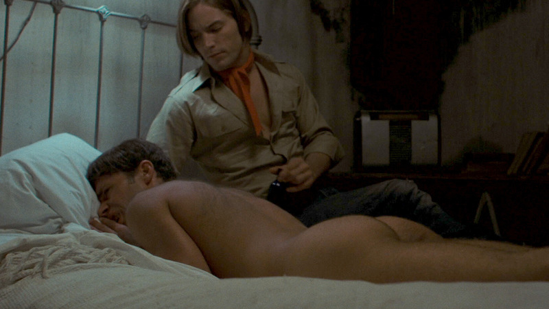Hugues Quester Naked as Padovan. Butt, bedroom, in bed. 125523