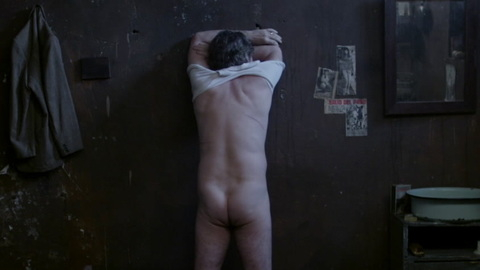 Alfredo Castro Naked as El Potro. Butt, against wall, nude. 135537