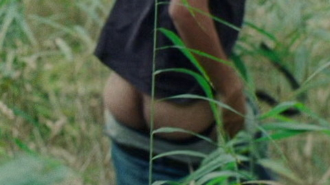 Adel Darwish Nude as Monir. Butt, pants pulled down, running away. 142484