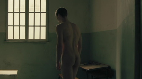 Tom Gronau Nude as Siggi Jepsen. Butt, Shirtless, jail cell. 143360