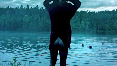 Thomas Hedengran Nude as Kettil. Butt, christmas trees, diving. 144740