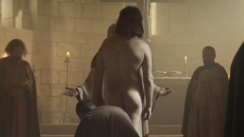José Luis García Pérez Nude as Rey Fernando I el Grande. Butt, candles, church. 145892