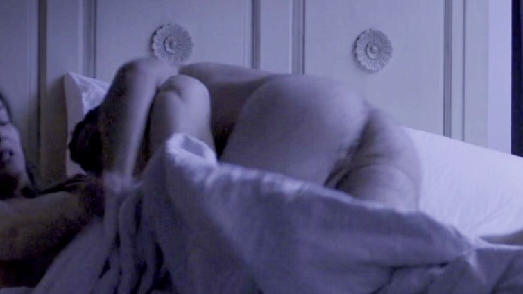 Gal Toren Nude as David. Butt, barefoot, bedroom. 147212