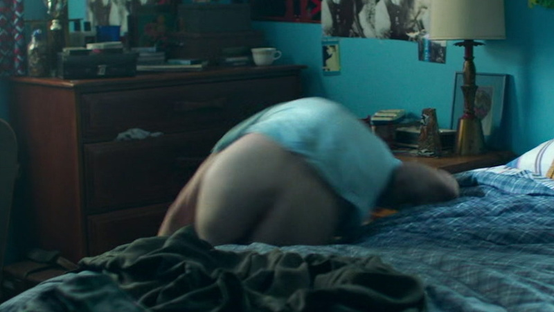 Nick Krause Nude as Billy. Butt, bedroom, falling out of bed. 151046