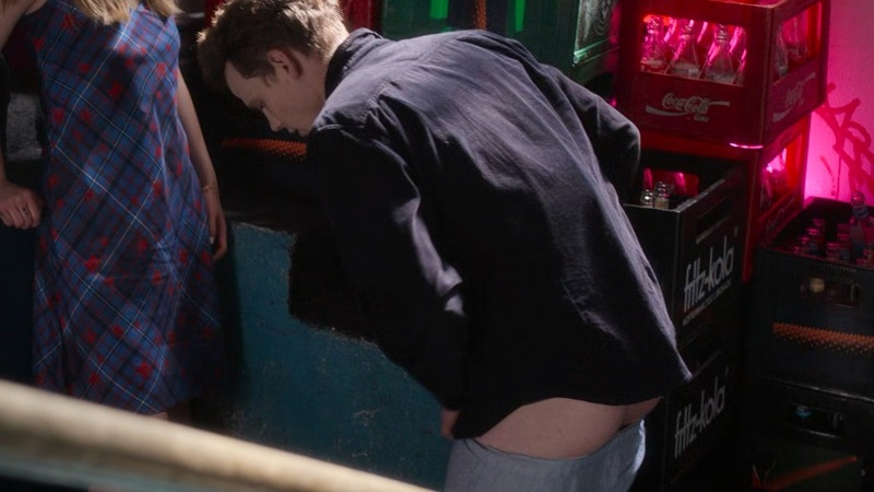 Jedrzej Wielecki Nude as Koleś. Butt, nude, pants pulled down. 152990