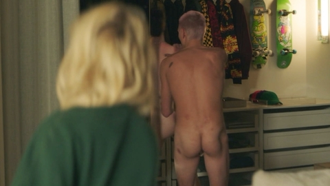 Nudes of Akeno 'Aki' Menzies from Gossip Girl. Butt, Shirtless, butt crack, buttcrack. 180606