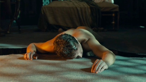 Lex Shrapnel Nude as Crassus. Butt, bedroom, blood. 158444