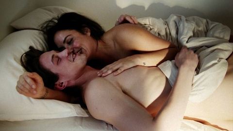 David from Threesome Naked. Butt, Shirtless, Straight, in bed, nude. 193973