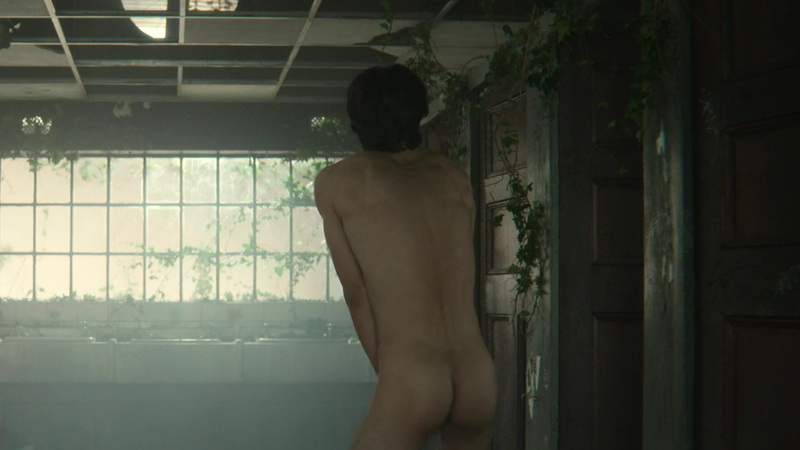 Nudes of Dex Thompson from Sex Education. Butt, Shirtless, bathroom, covering up. 161844