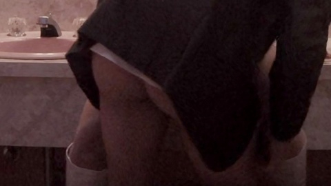Alessandro Nivola Naked as Richard 'Dickie' Moltisanti. Butt, bathroom, couple. 162615