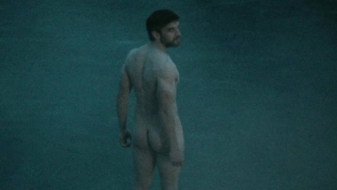 Nudes of Owen from The Night House. Butt, barefoot, distant. 163908