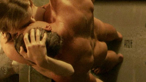 Nudes of Jack Reacher from Reacher. Butt, barefoot, couple. 169974
