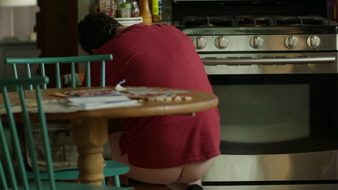 Drew Shirley Naked in Somebody Somewhere. Butt, kitchen, morning after. 170112