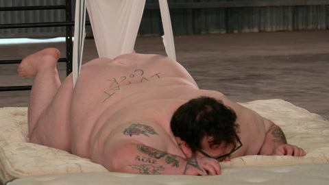 Nudes of Himself from Jackass Forever. Butt, Shirtless, face down, mattress. 171966