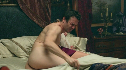 Luke Thompson Nude in Bridgerton. Butt, Shirtless, in bed, morning after. 200146