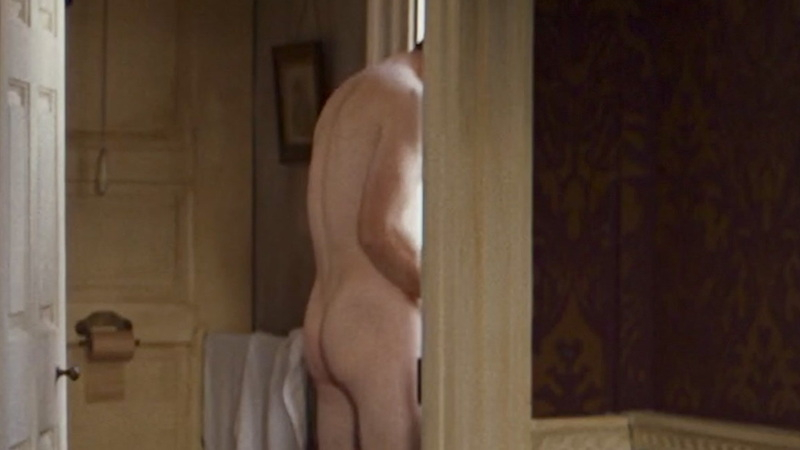 Josh O'Connor Nude as Paul Sheringham. Butt, barefoot, bathroom. 178238