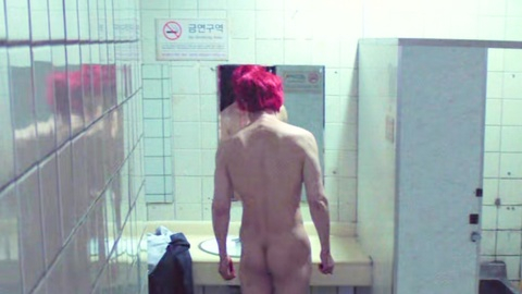 Lee Jung-jae Naked in Squid Game. Butt, Shirtless, barefoot, bathroom. 194929