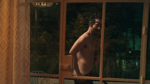 Luis Gerardo Méndez Naked as Hector Belascoaran Shayne. Butt, Shirtless, eye patch, pants pulled down. 179829