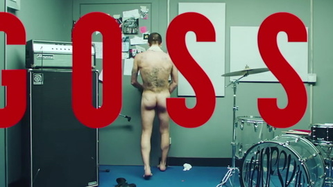 Damiano David Nude as self. Butt, Shirtless, credits, naked. 181670